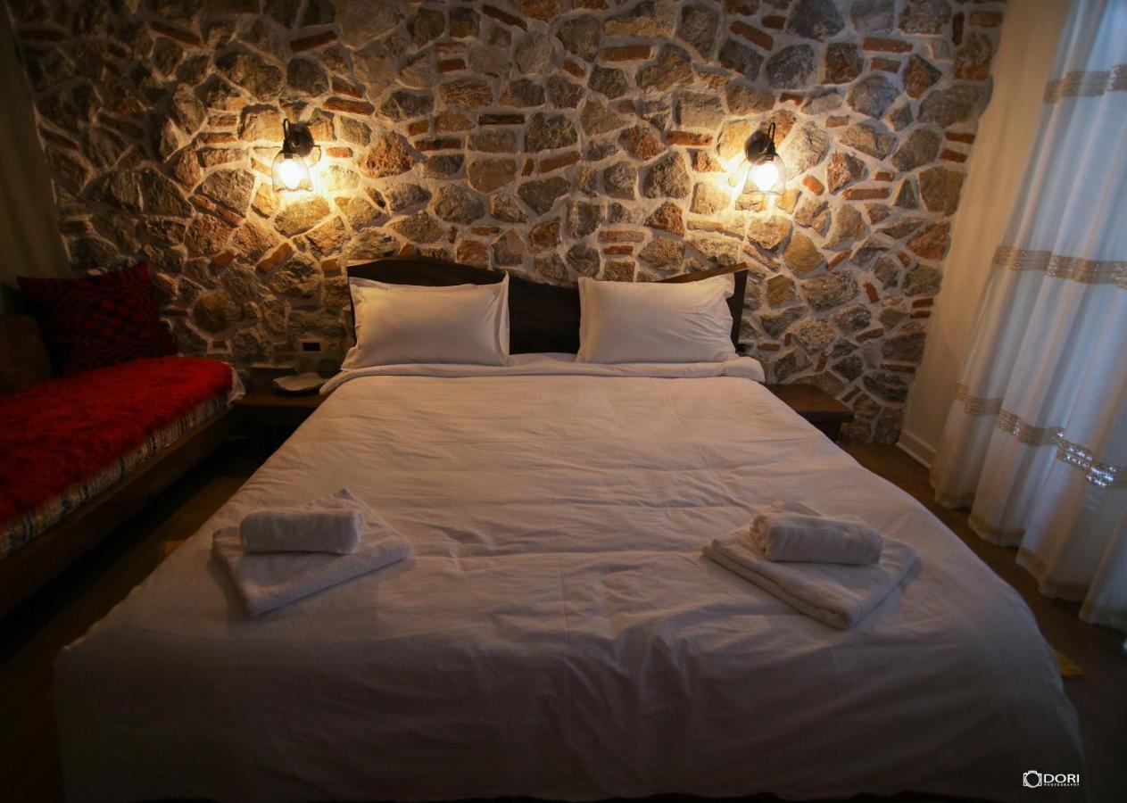 Hotel Tres Belle Korce